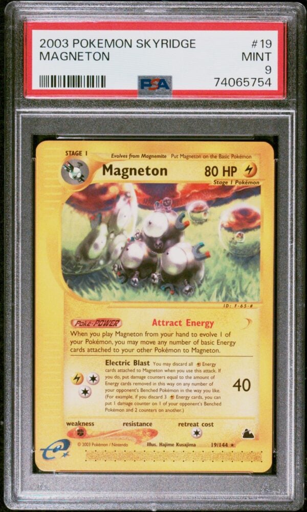 Skyridge 19 Magneton 2003 Pokemon PSA MINT 9
